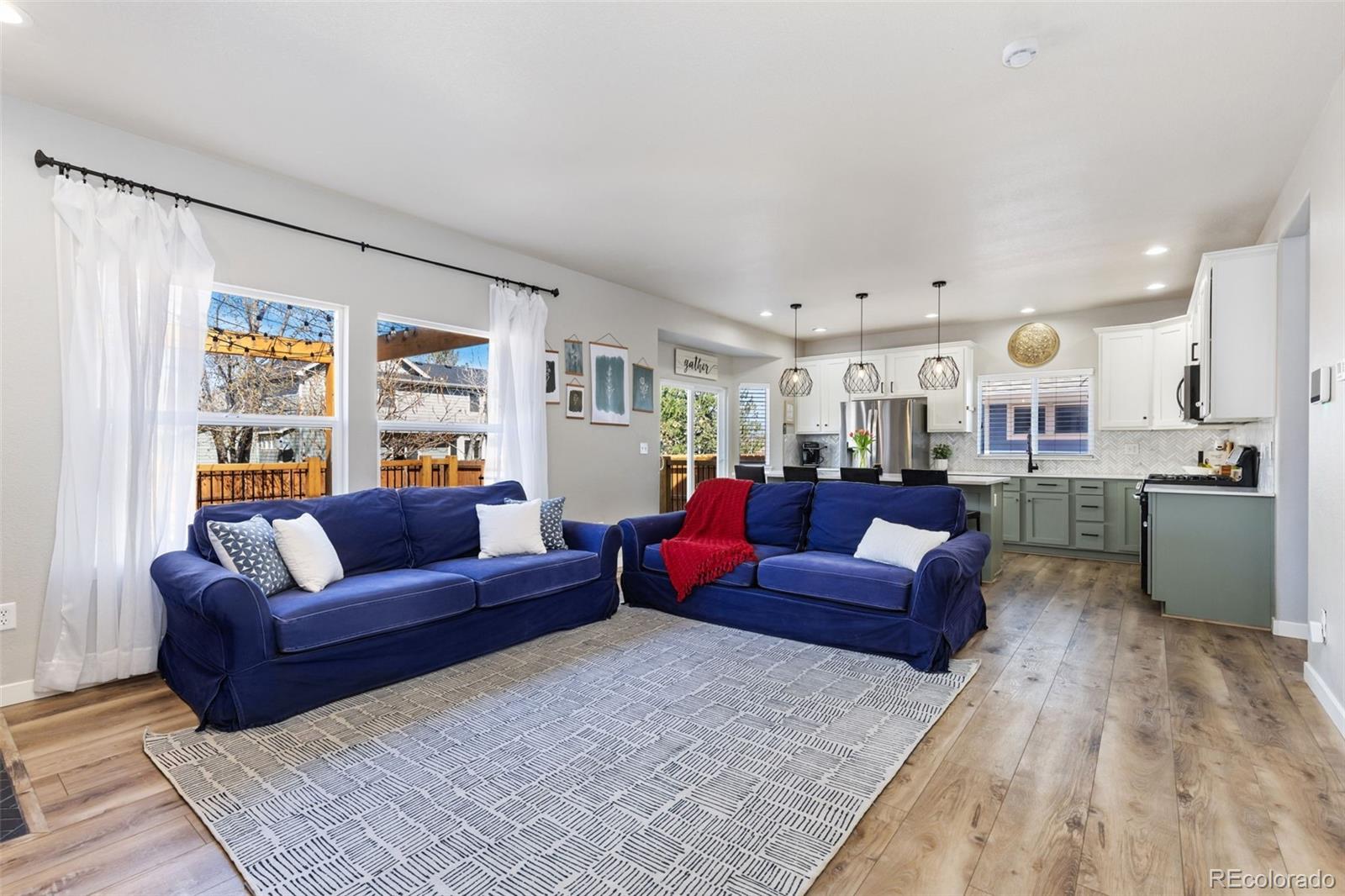 MLS Image #8 for 645  short court,dacono, Colorado