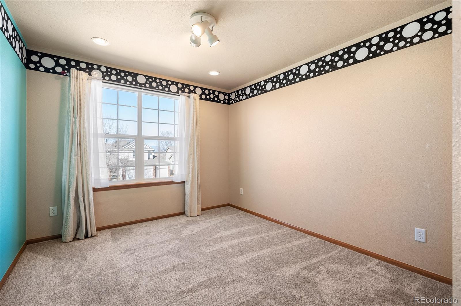 MLS Image #22 for 10512  cimarron street,longmont, Colorado