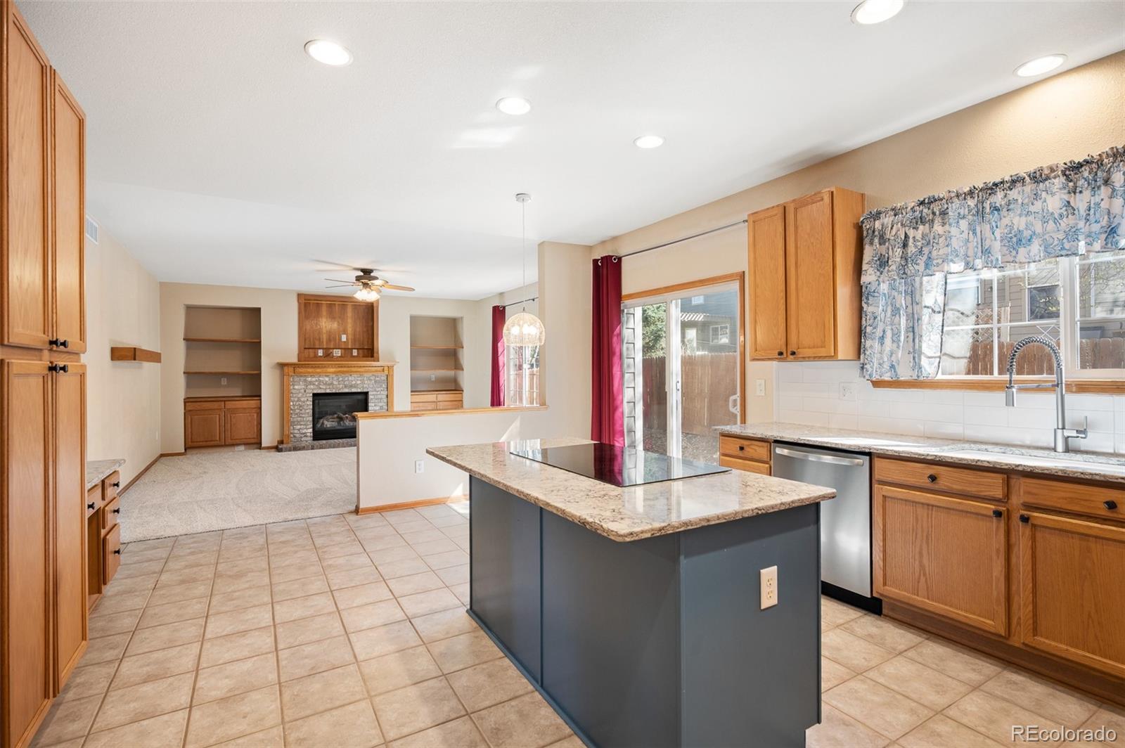 MLS Image #5 for 10512  cimarron street,longmont, Colorado