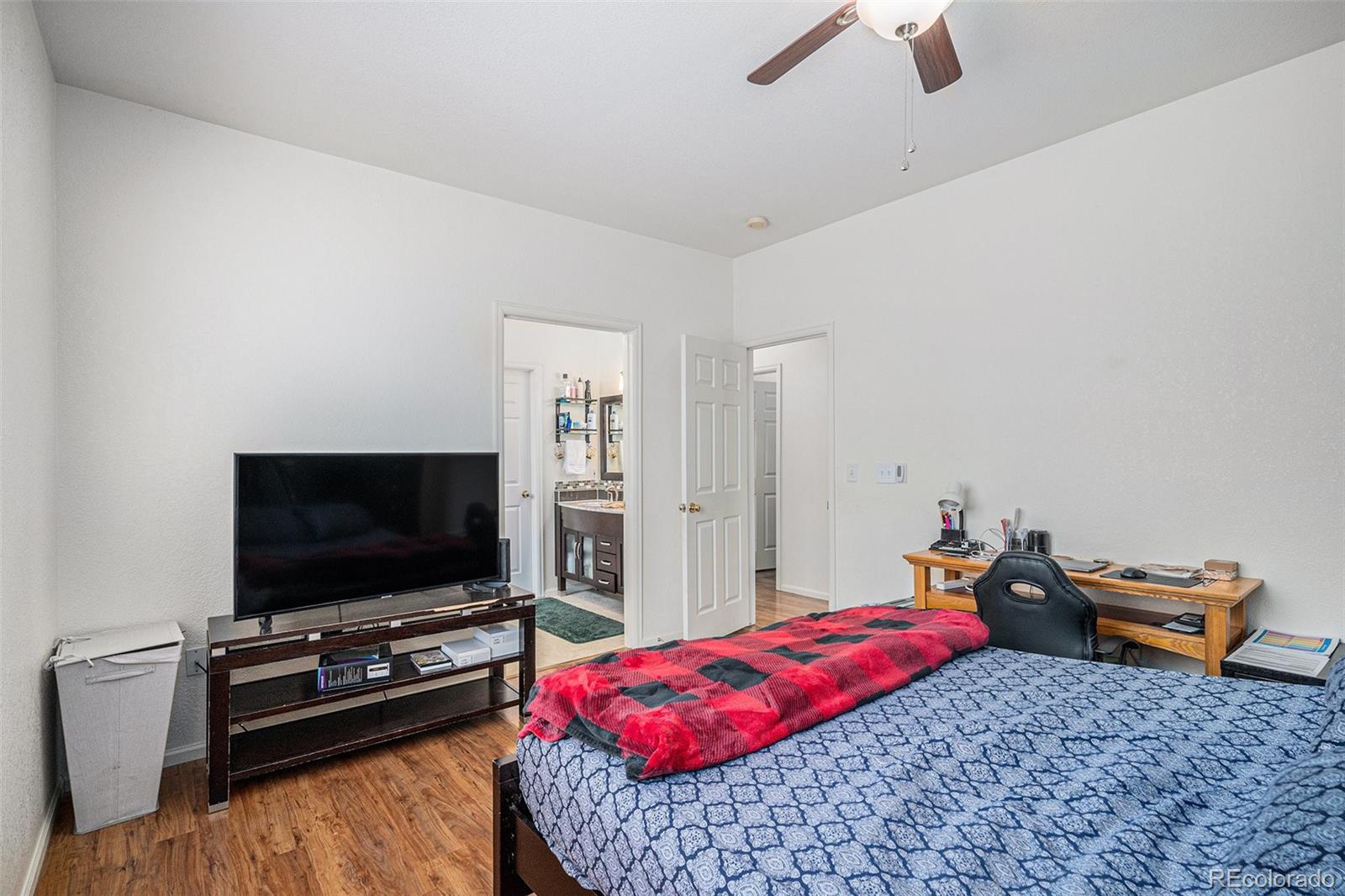 MLS Image #10 for 19628 e 58th place,aurora, Colorado