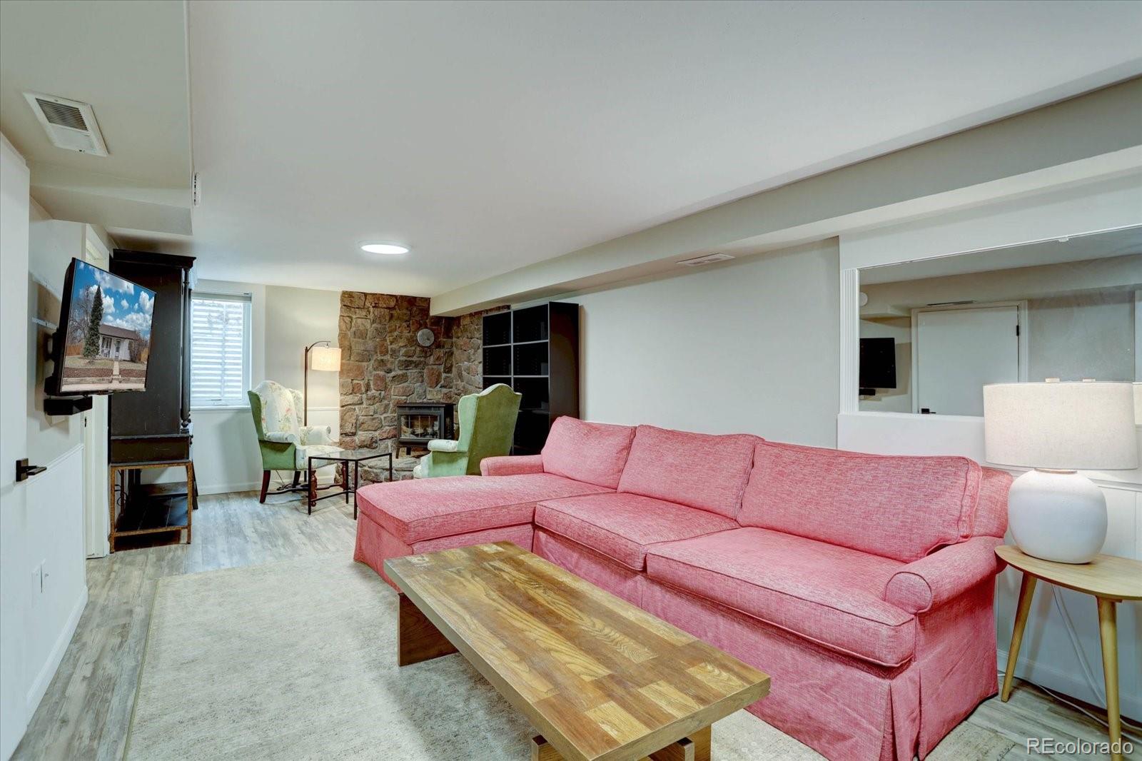 MLS Image #12 for 5191 s logan street,littleton, Colorado