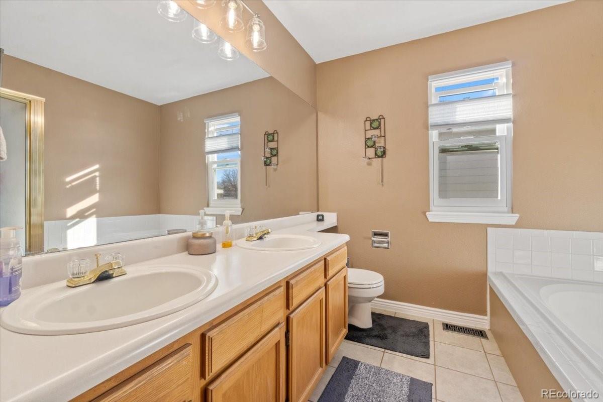 MLS Image #15 for 180 s carlton street,castle rock, Colorado