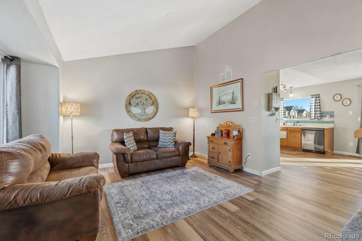 MLS Image #2 for 180 s carlton street,castle rock, Colorado