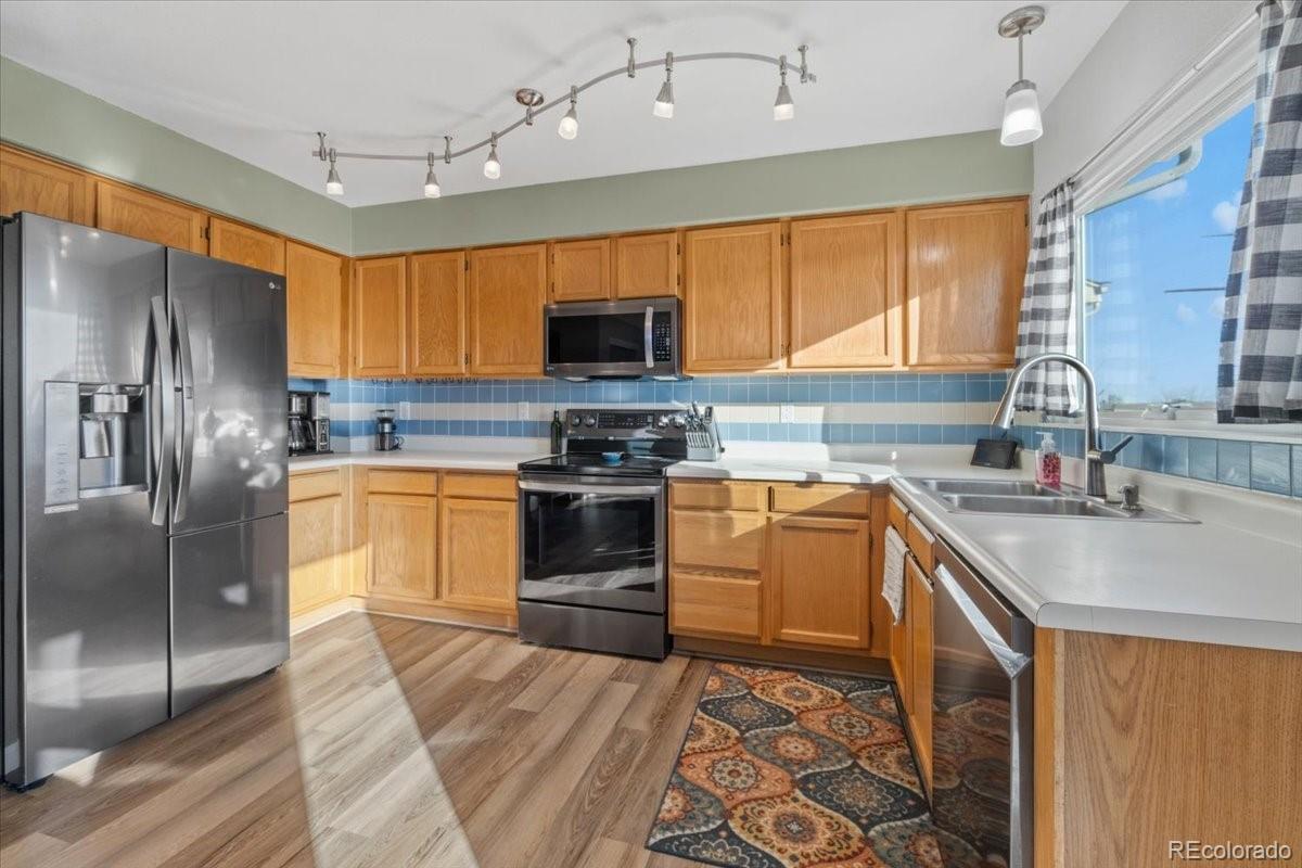 MLS Image #6 for 180 s carlton street,castle rock, Colorado