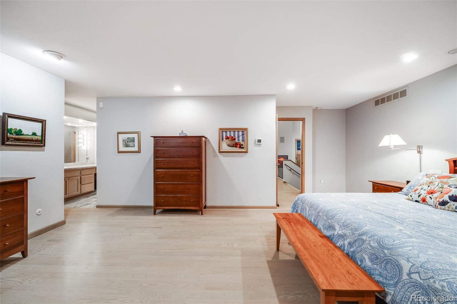 MLS Image #25 for 2777 s elmira street,denver, Colorado