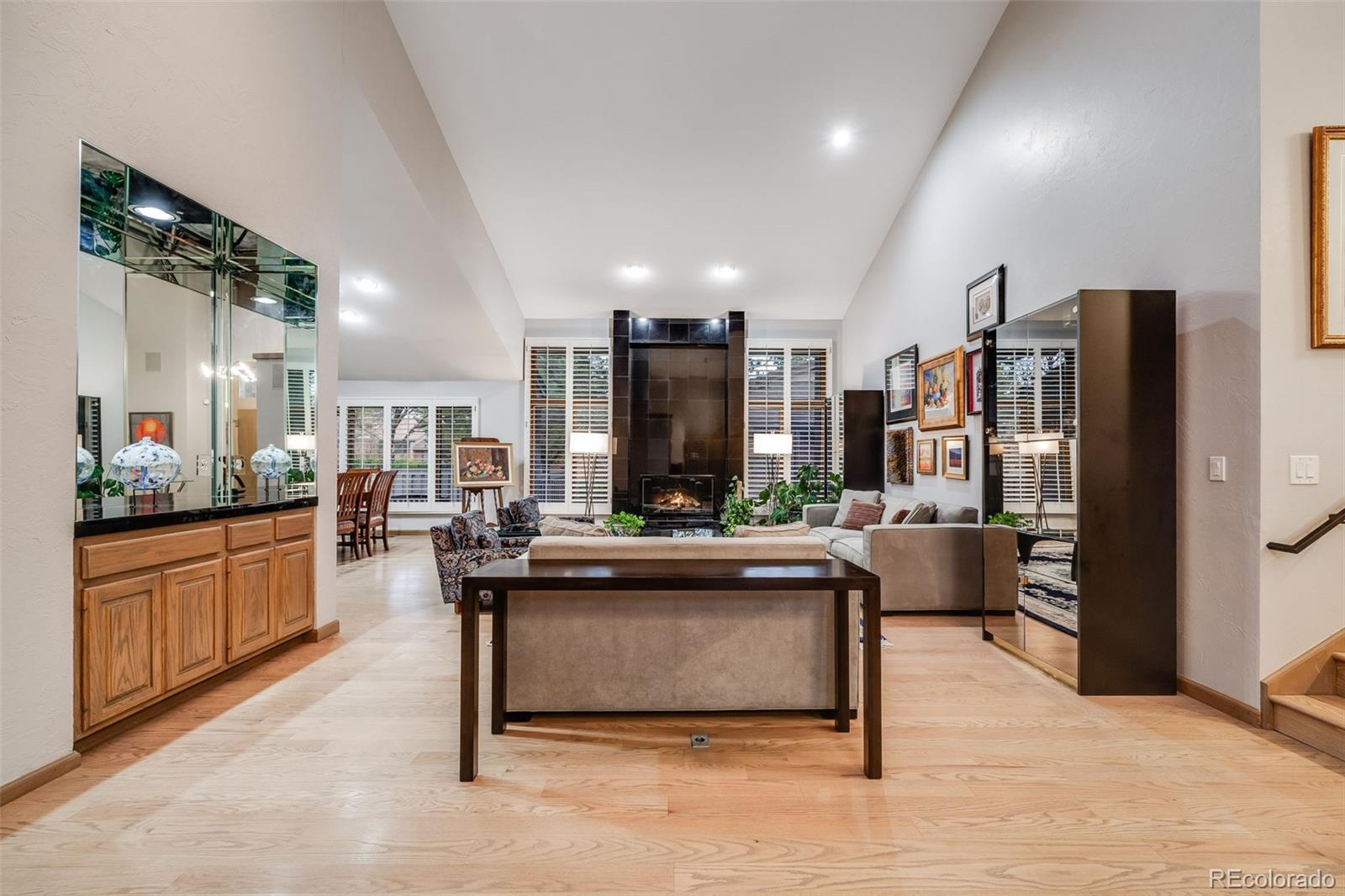 MLS Image #7 for 2777 s elmira street,denver, Colorado