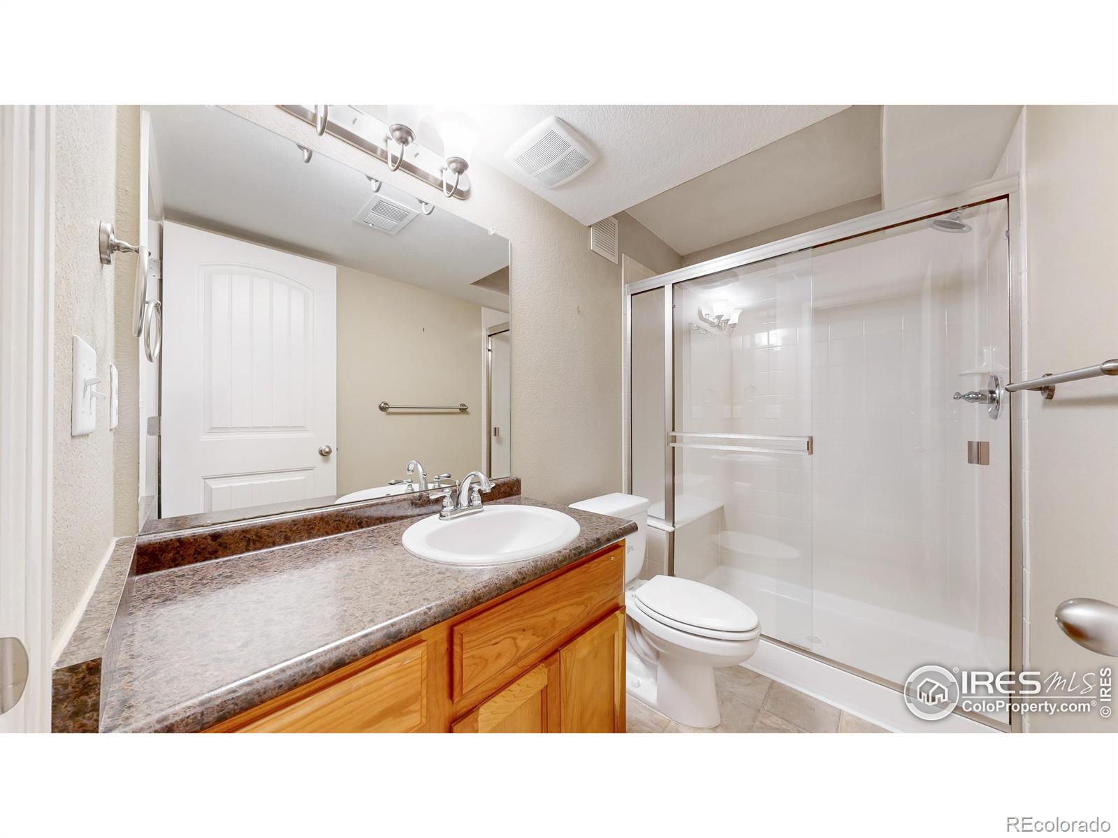 MLS Image #11 for 419  clark street,johnstown, Colorado