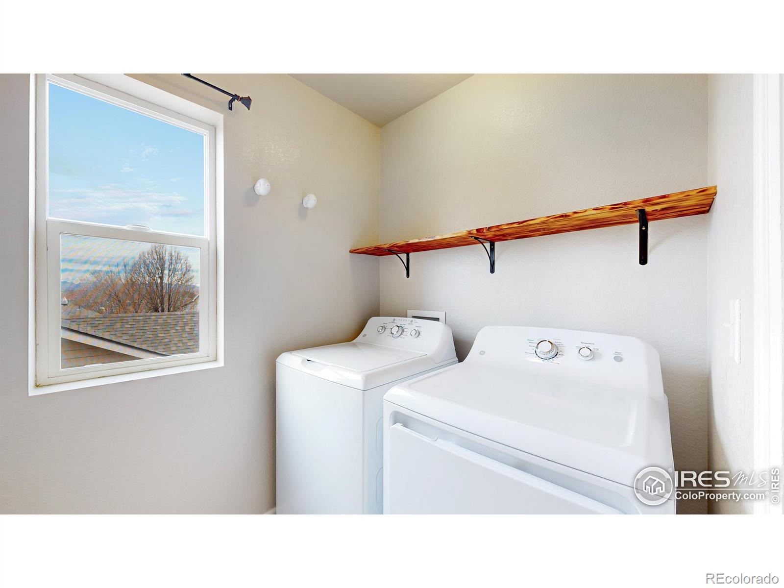 MLS Image #21 for 419  clark street,johnstown, Colorado