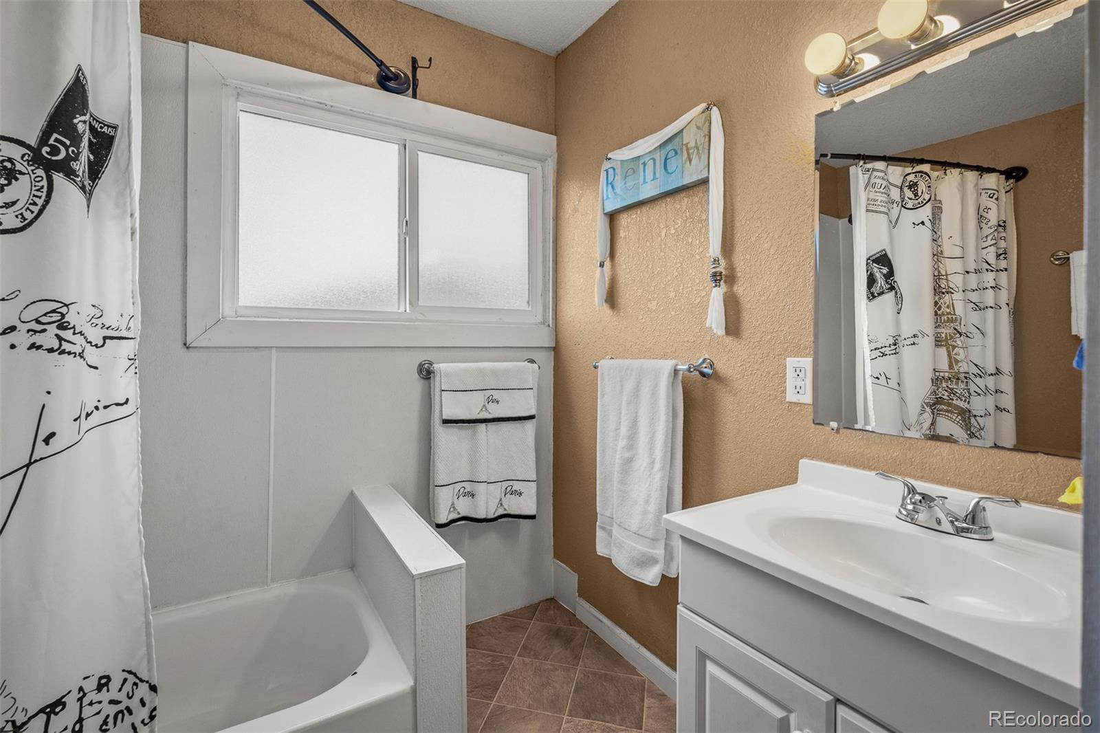 MLS Image #14 for 224 w mill street,colorado springs, Colorado