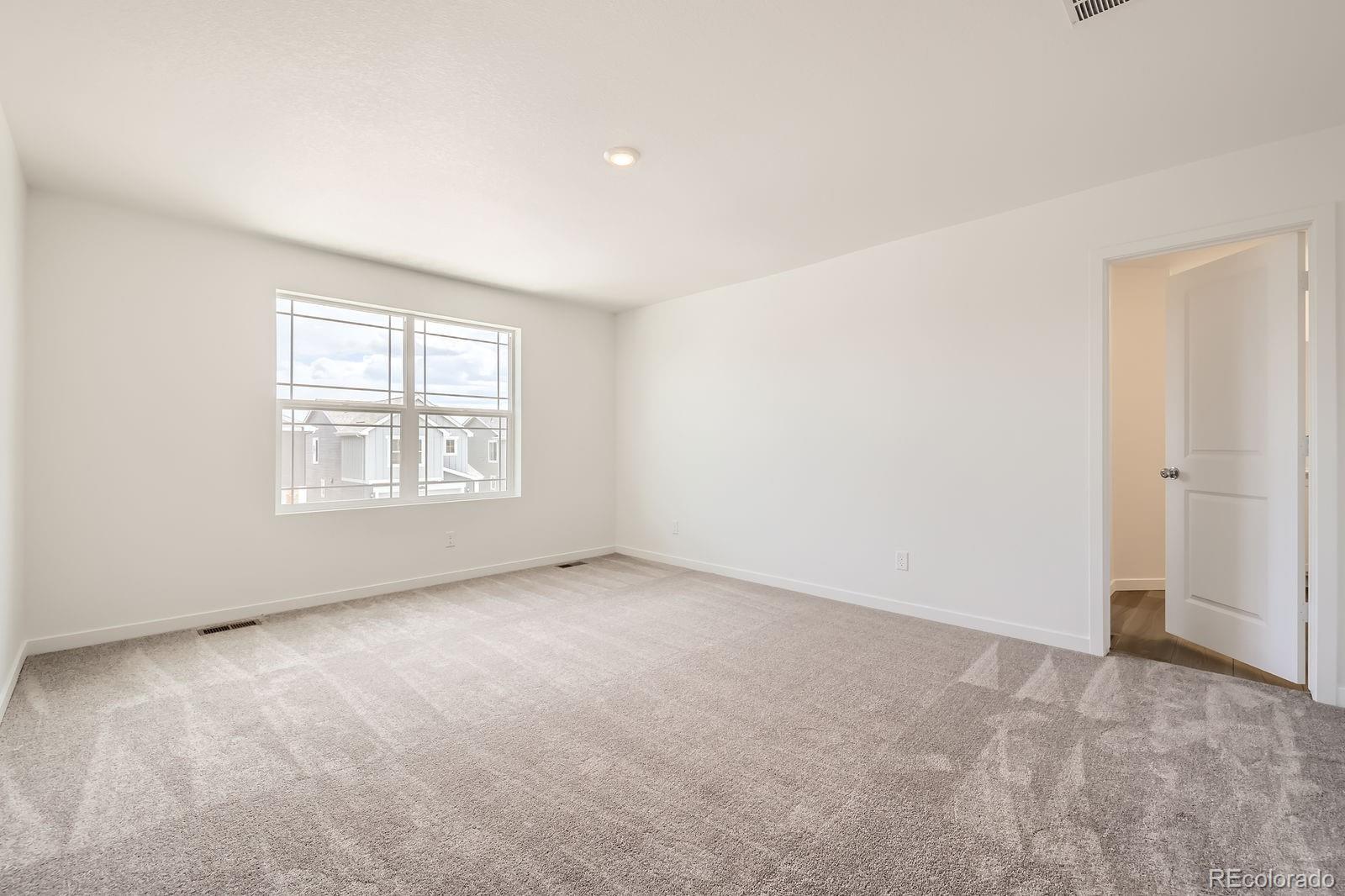 MLS Image #5 for 7720  salt fork drive,colorado springs, Colorado
