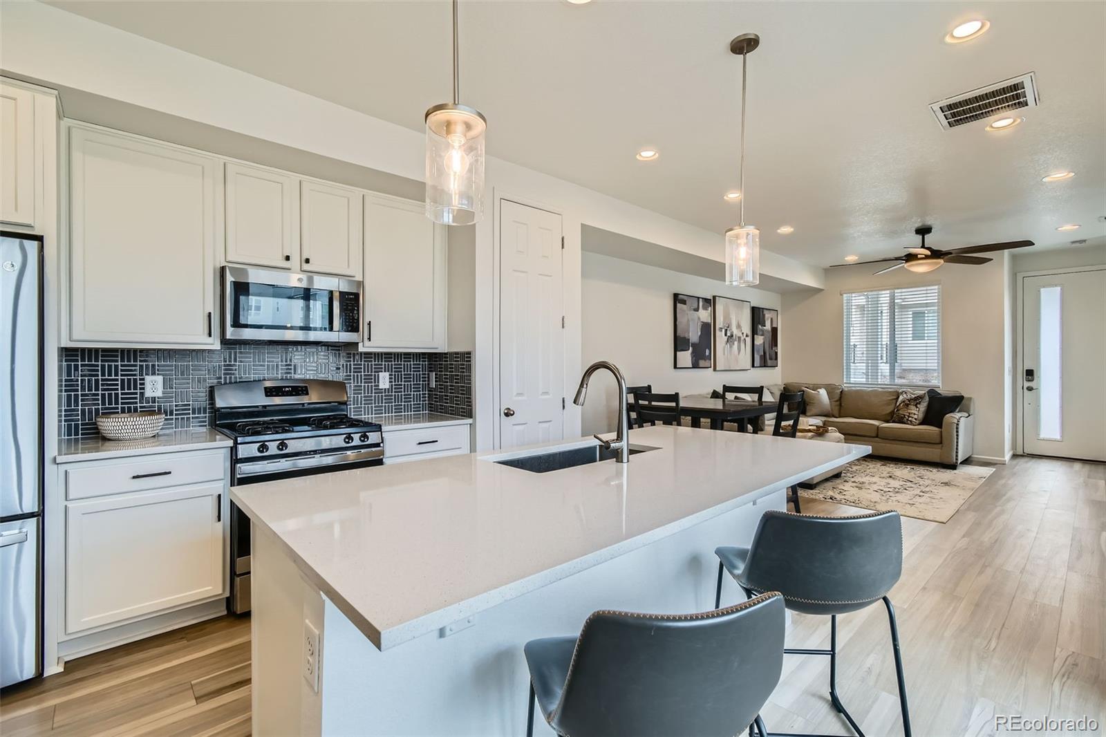 MLS Image #12 for 12345  festival lane,thornton, Colorado