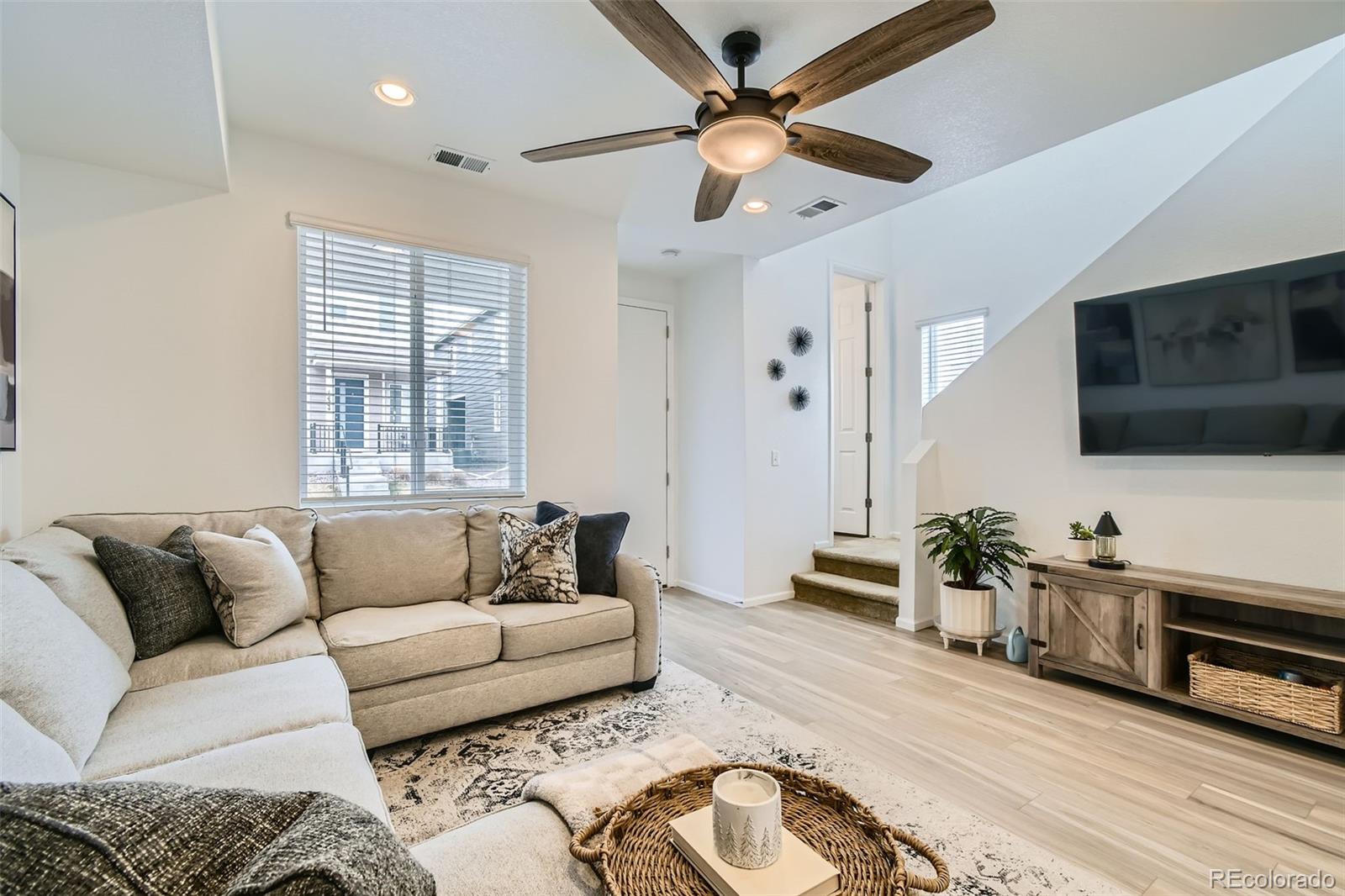 MLS Image #6 for 12345  festival lane,thornton, Colorado