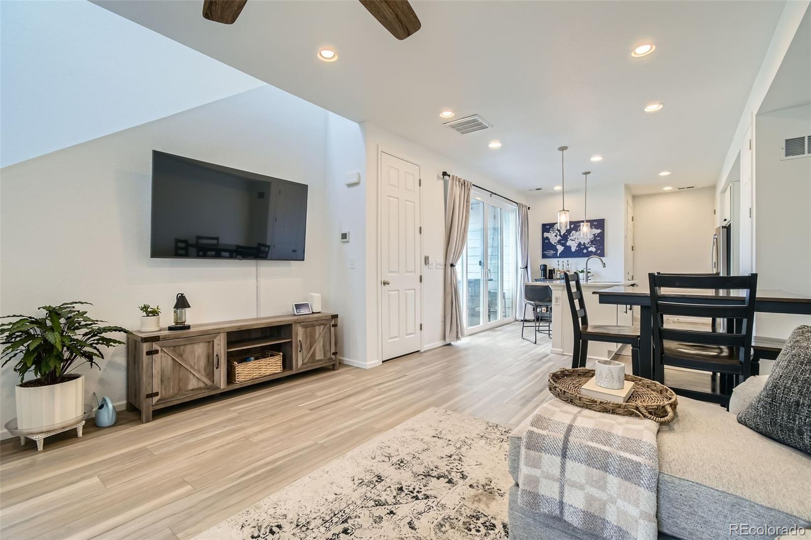 MLS Image #7 for 12345  festival lane,thornton, Colorado