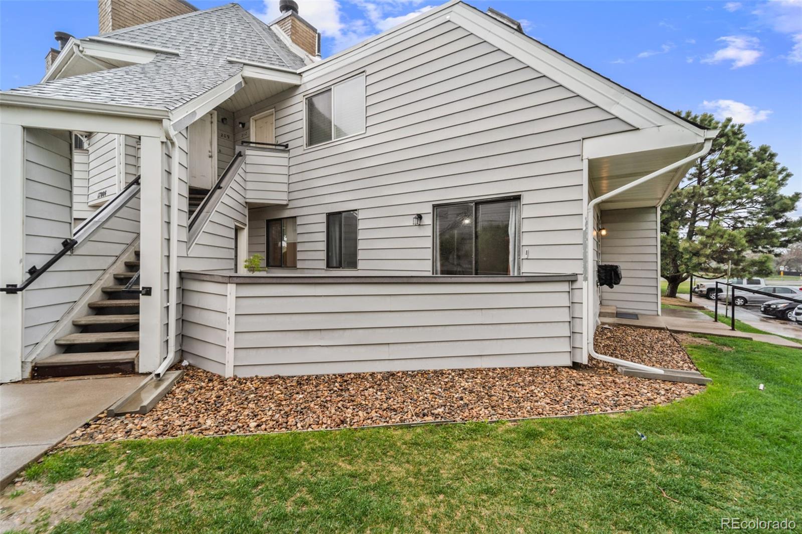 MLS Image #3 for 17004 e tennessee drive,aurora, Colorado
