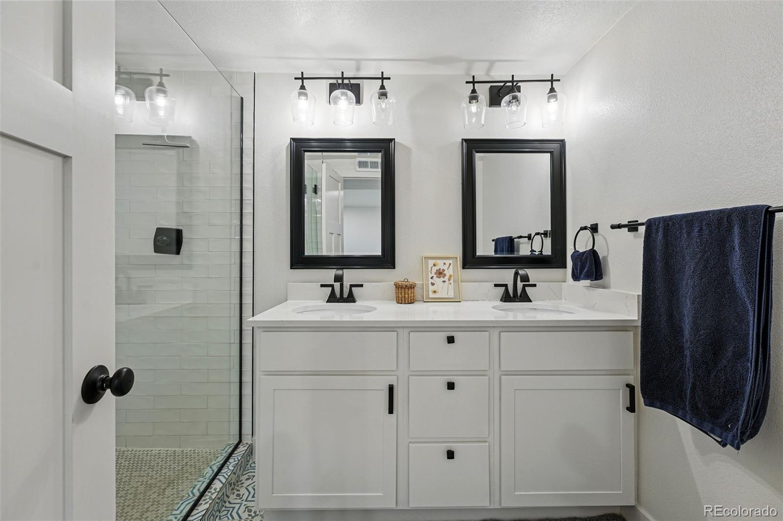 MLS Image #32 for 435 s ogden street,denver, Colorado