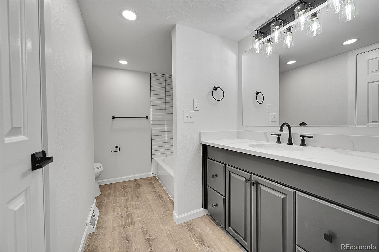 MLS Image #9 for 6485 s havana street,englewood, Colorado