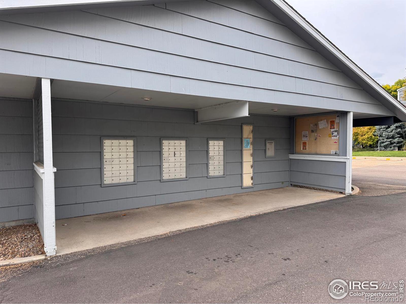 MLS Image #17 for 4674  white rock circle,boulder, Colorado
