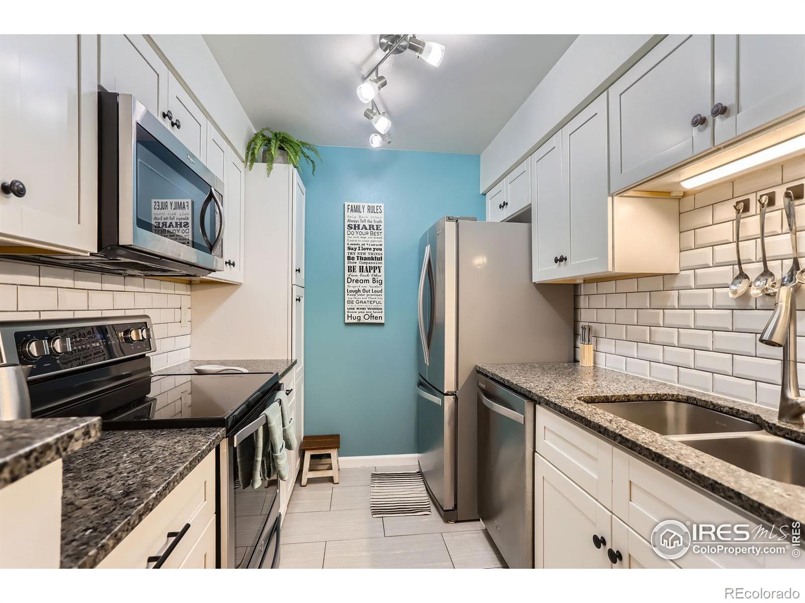 MLS Image #2 for 4674  white rock circle,boulder, Colorado