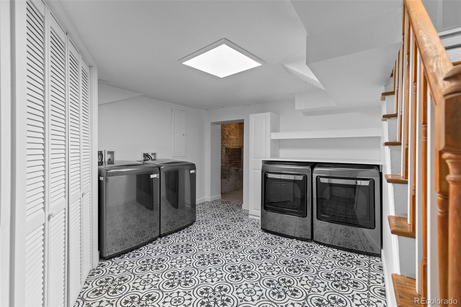 MLS Image #40 for 1389  stuart street,denver, Colorado