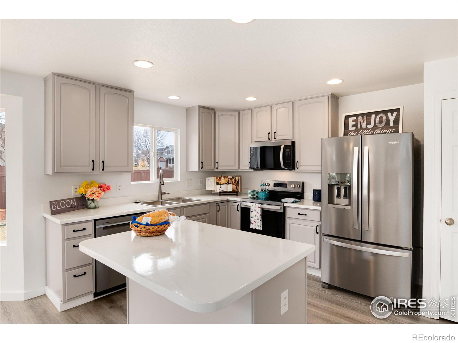 MLS Image #13 for 12993  kearney way,thornton, Colorado