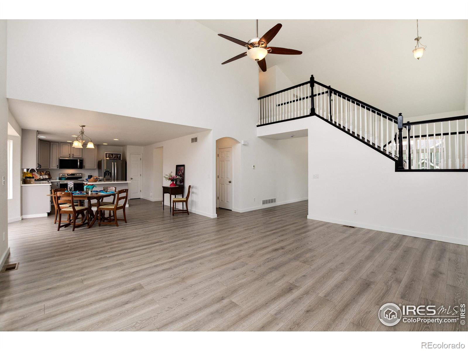 MLS Image #9 for 12993  kearney way,thornton, Colorado