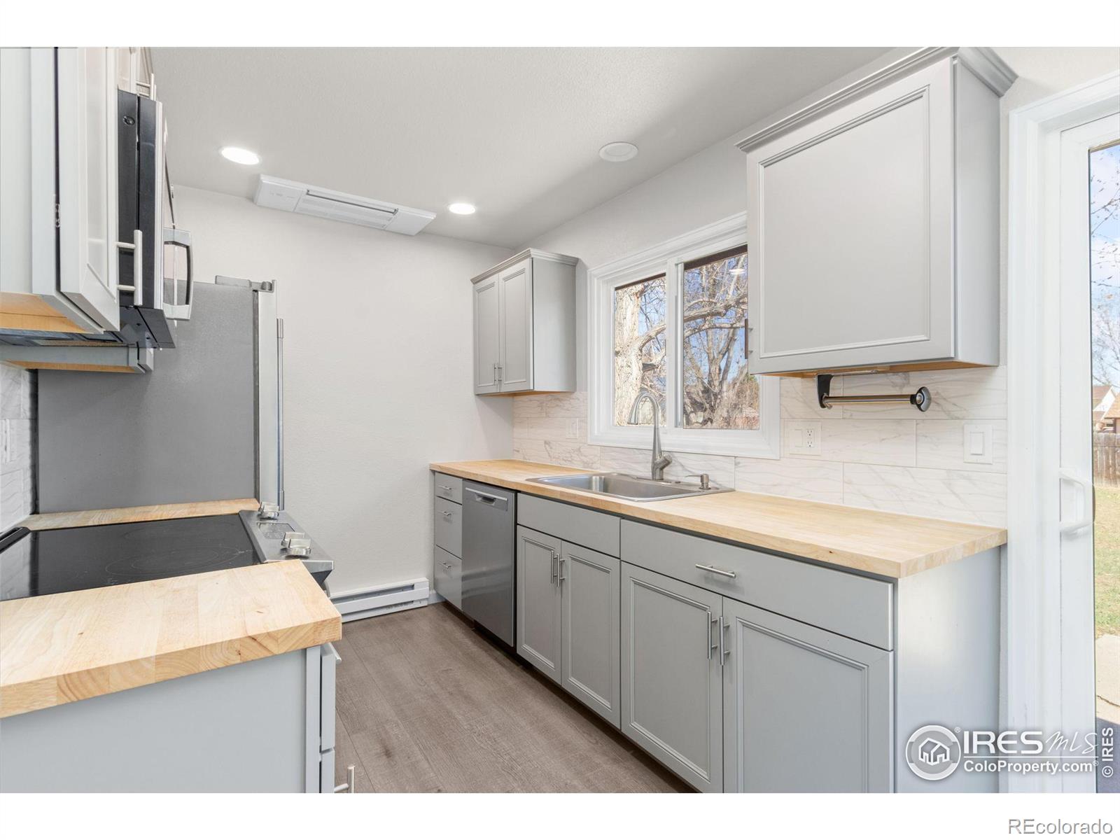 MLS Image #11 for 2836  adobe drive,fort collins, Colorado