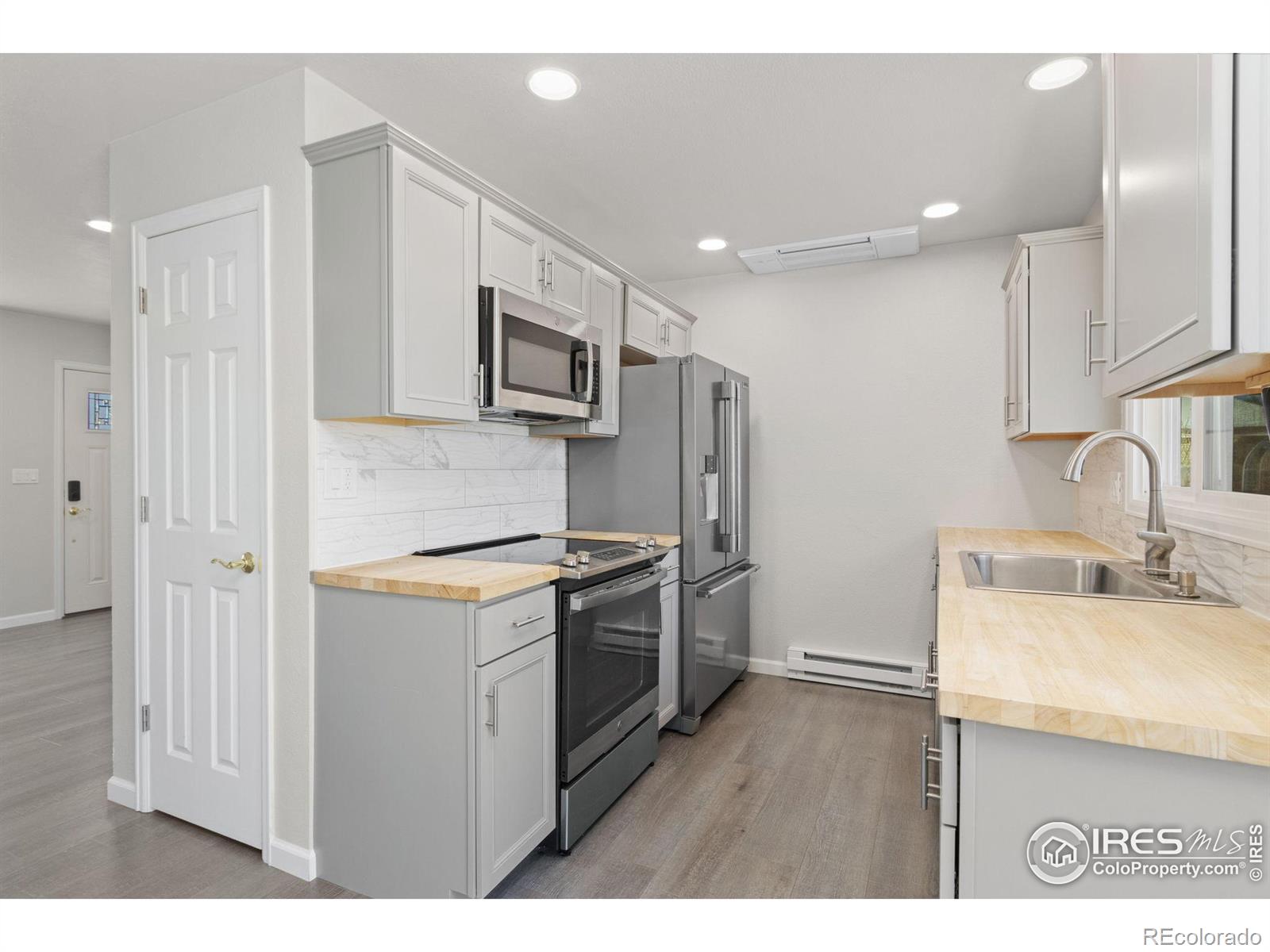 MLS Image #6 for 2836  adobe drive,fort collins, Colorado