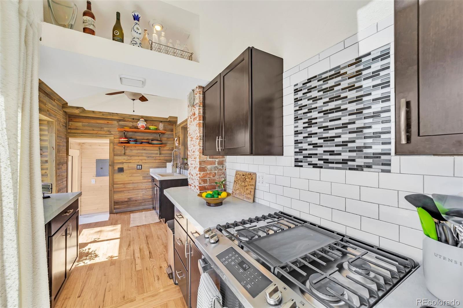 MLS Image #17 for 829 e cache la poudre street,colorado springs, Colorado