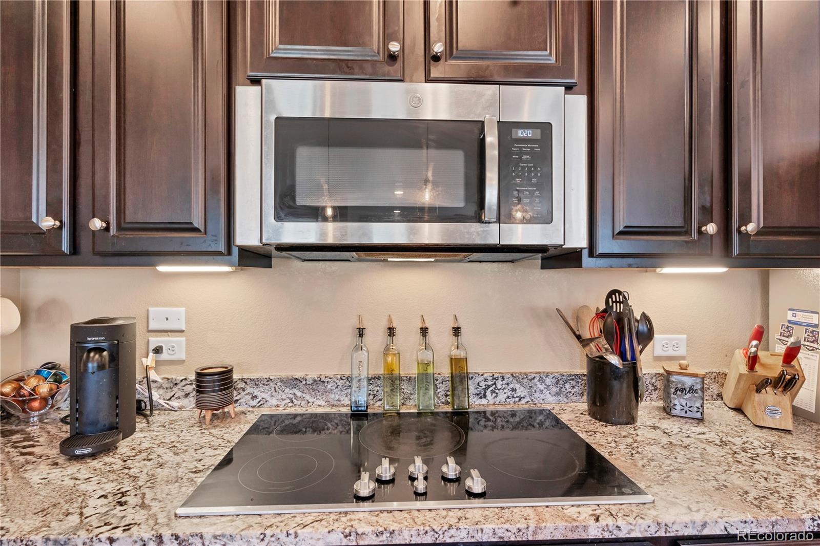 MLS Image #4 for 7265 s millbrook court,aurora, Colorado
