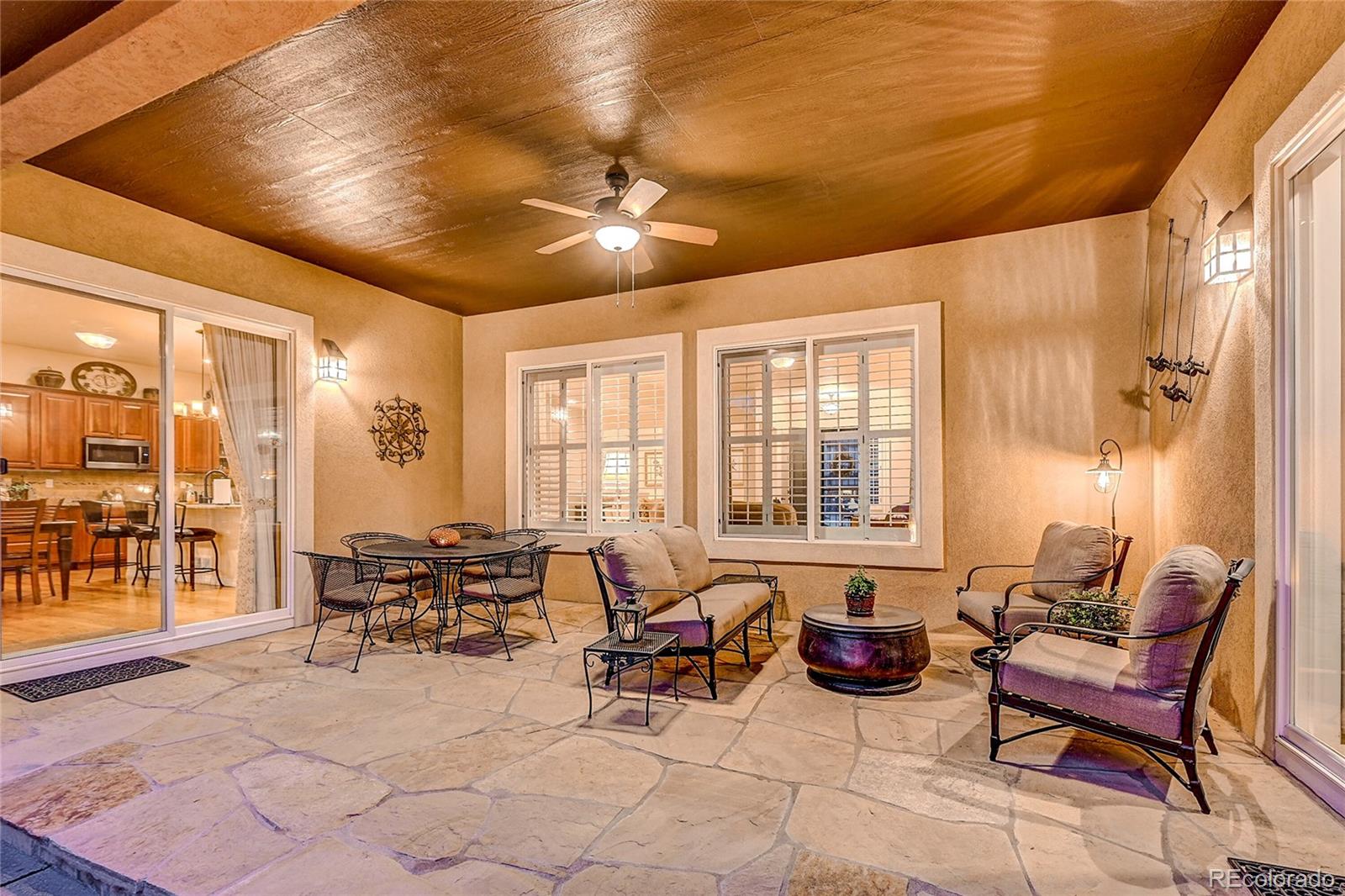 MLS Image #2 for 2571  hunters place,highlands ranch, Colorado