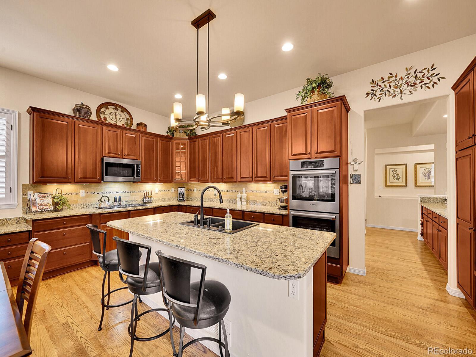 MLS Image #5 for 2571  hunters place,highlands ranch, Colorado