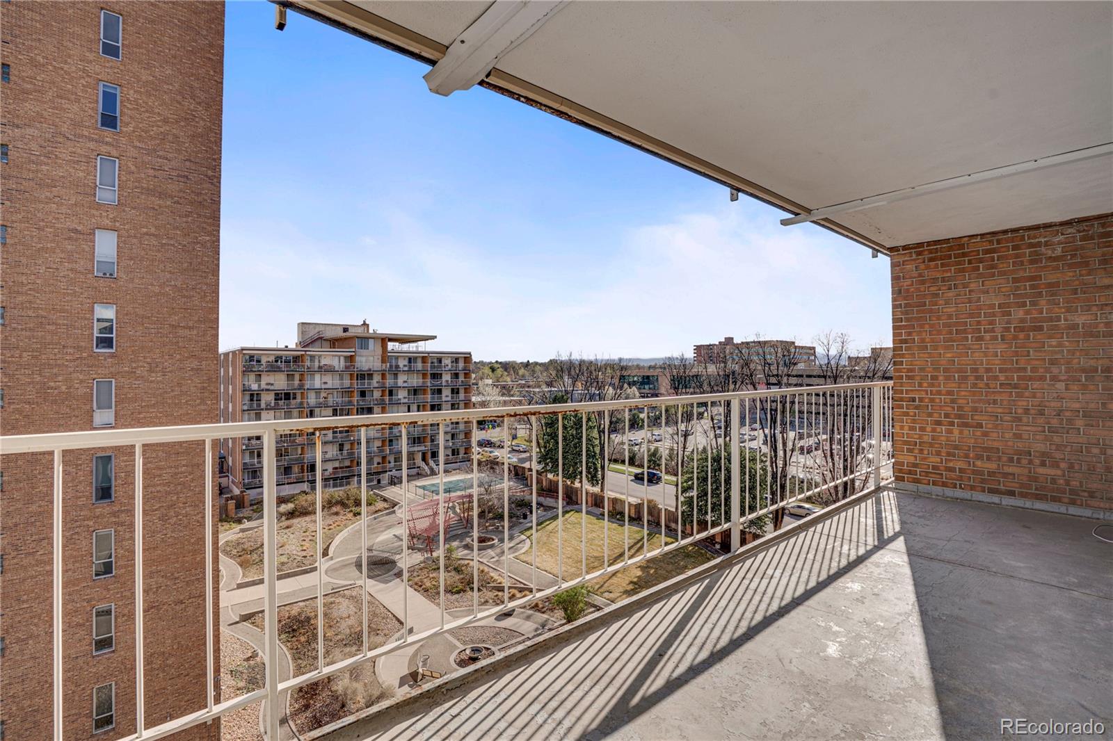 MLS Image #31 for 4800 e hale parkway,denver, Colorado