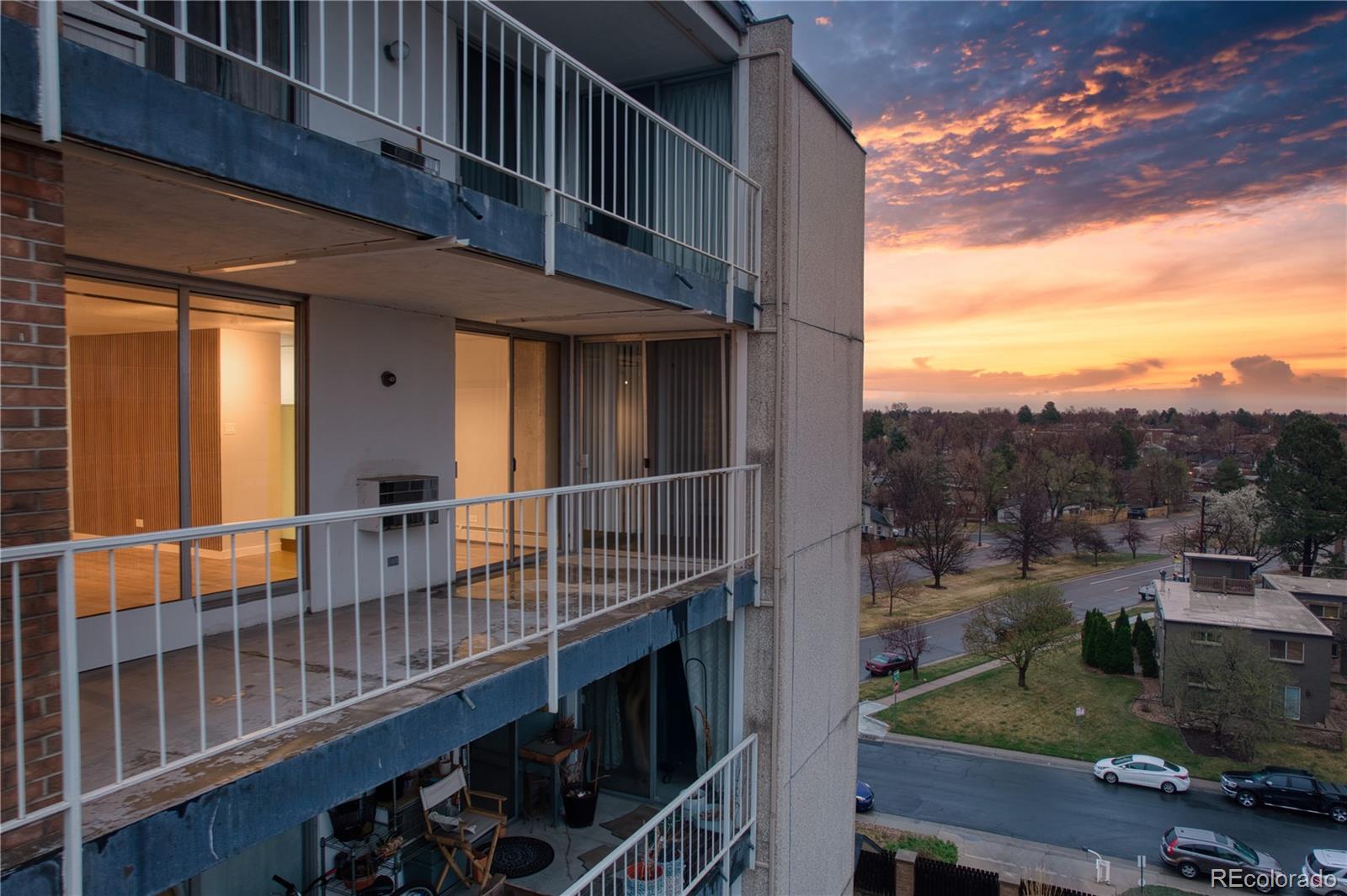 MLS Image #39 for 4800 e hale parkway,denver, Colorado