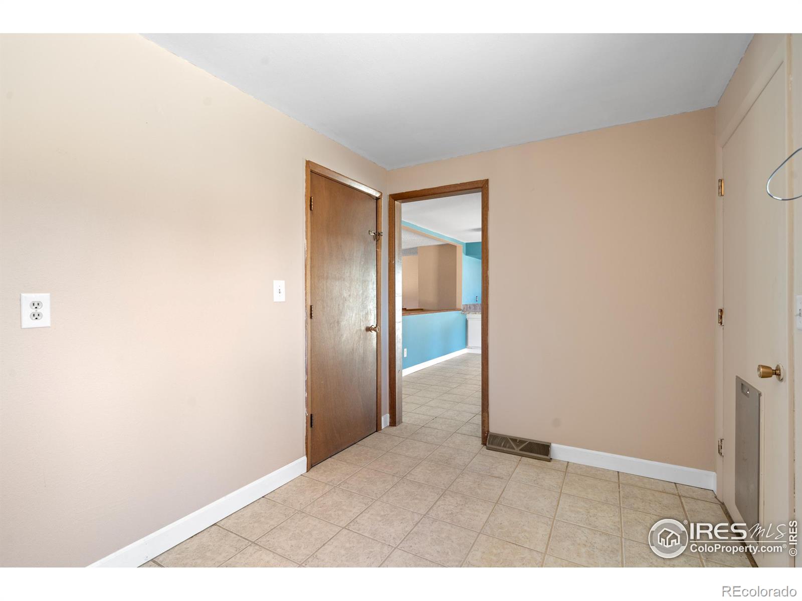 MLS Image #9 for 2144  26th avenue,greeley, Colorado