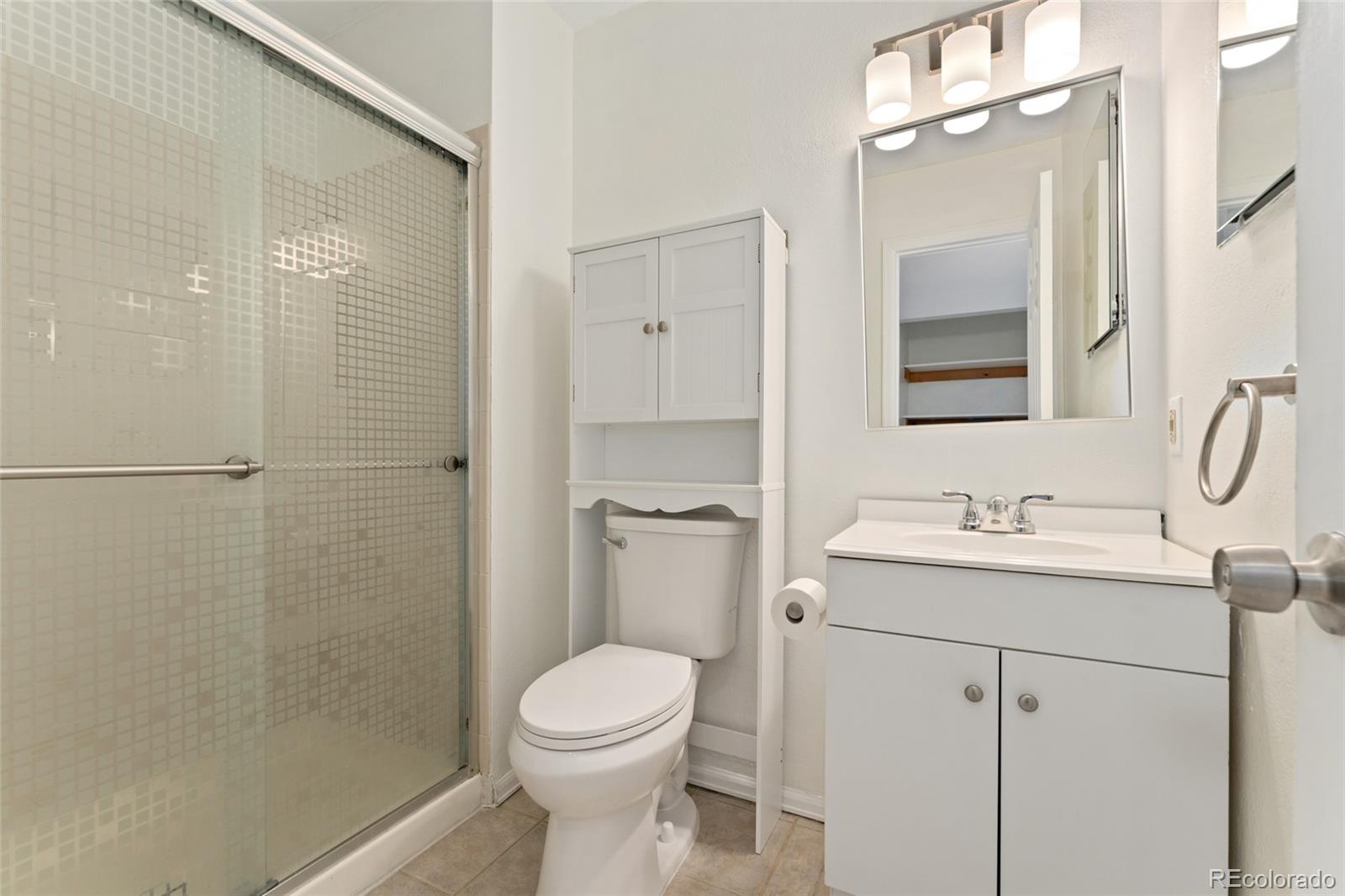 MLS Image #18 for 1885 s quebec way,denver, Colorado