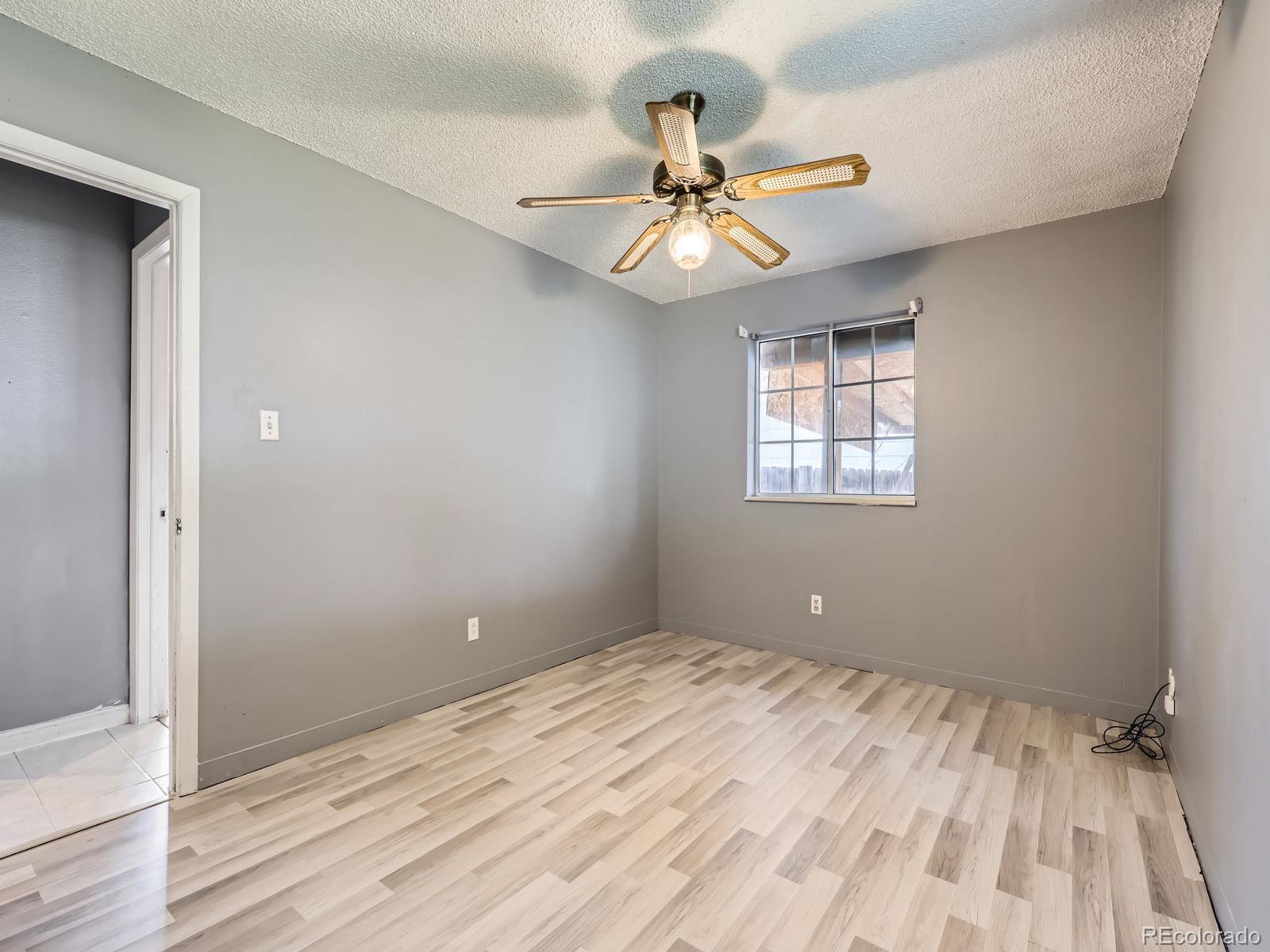 MLS Image #13 for 5481  xanadu street,denver, Colorado