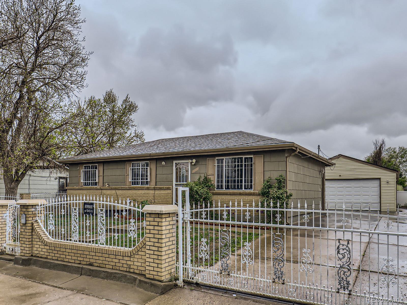 MLS Image #2 for 5481  xanadu street,denver, Colorado