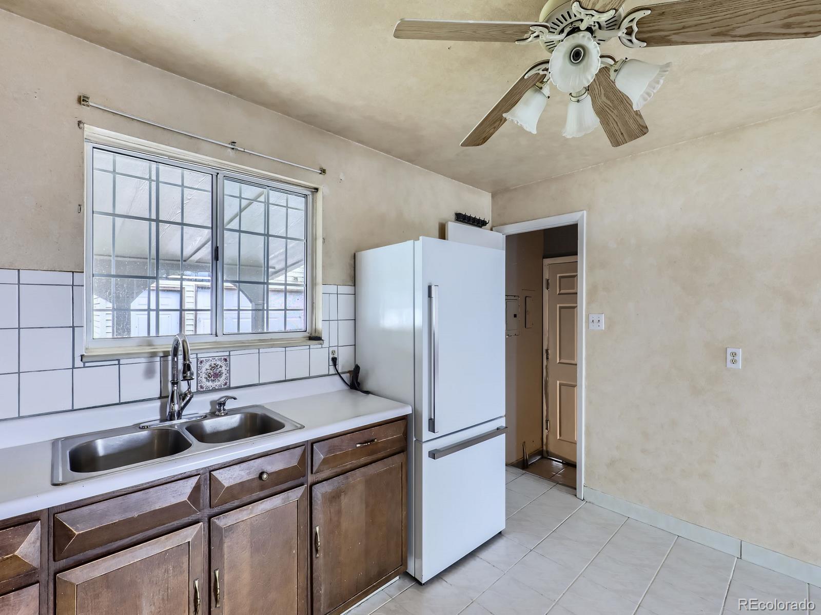 MLS Image #9 for 5481  xanadu street,denver, Colorado