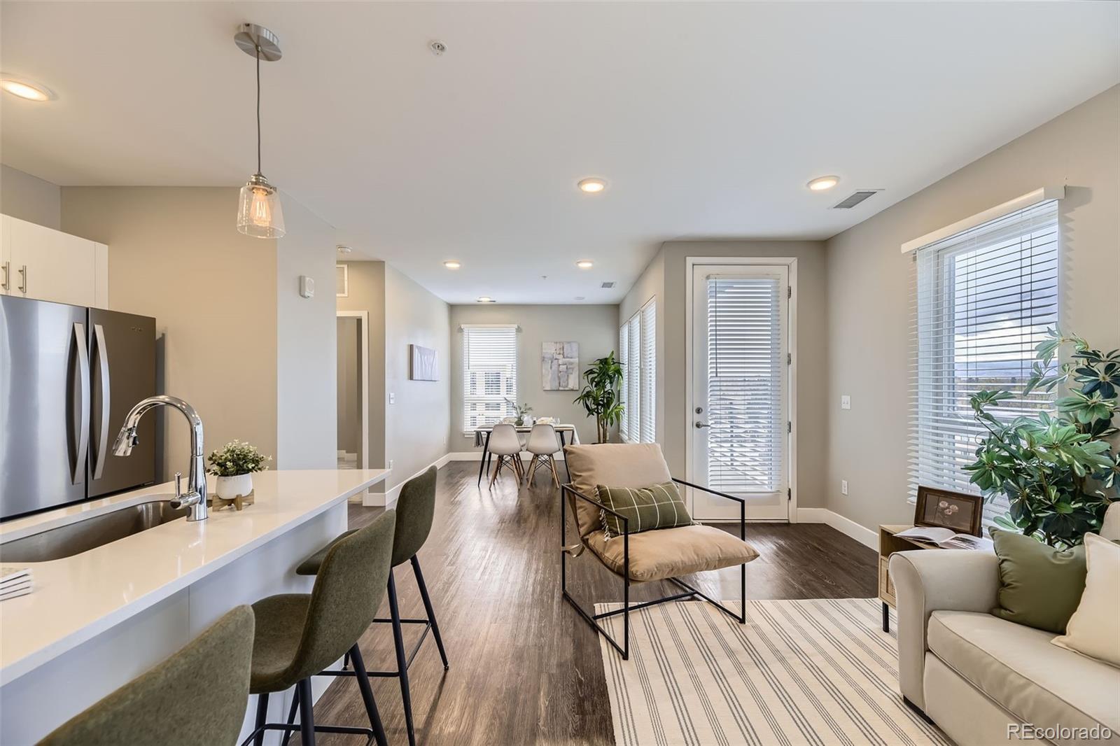 MLS Image #22 for 2374 s university boulevard,denver, Colorado