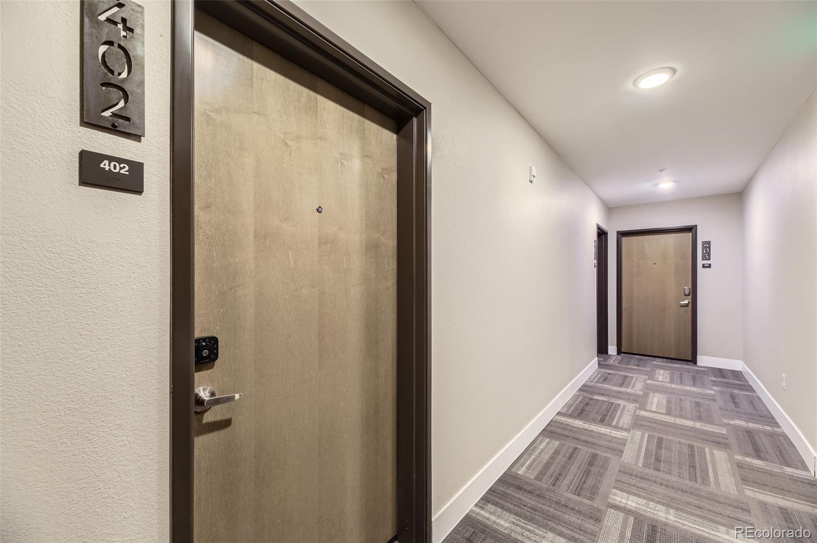 MLS Image #23 for 2374 s university boulevard,denver, Colorado
