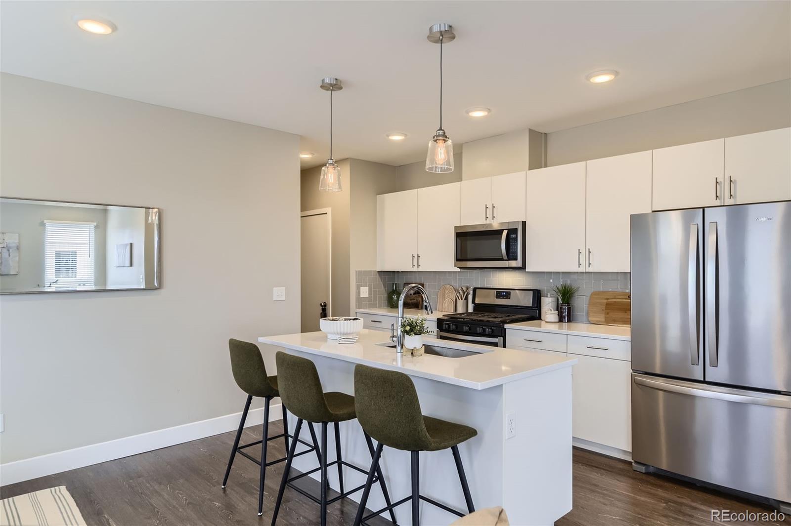 MLS Image #9 for 2374 s university boulevard,denver, Colorado