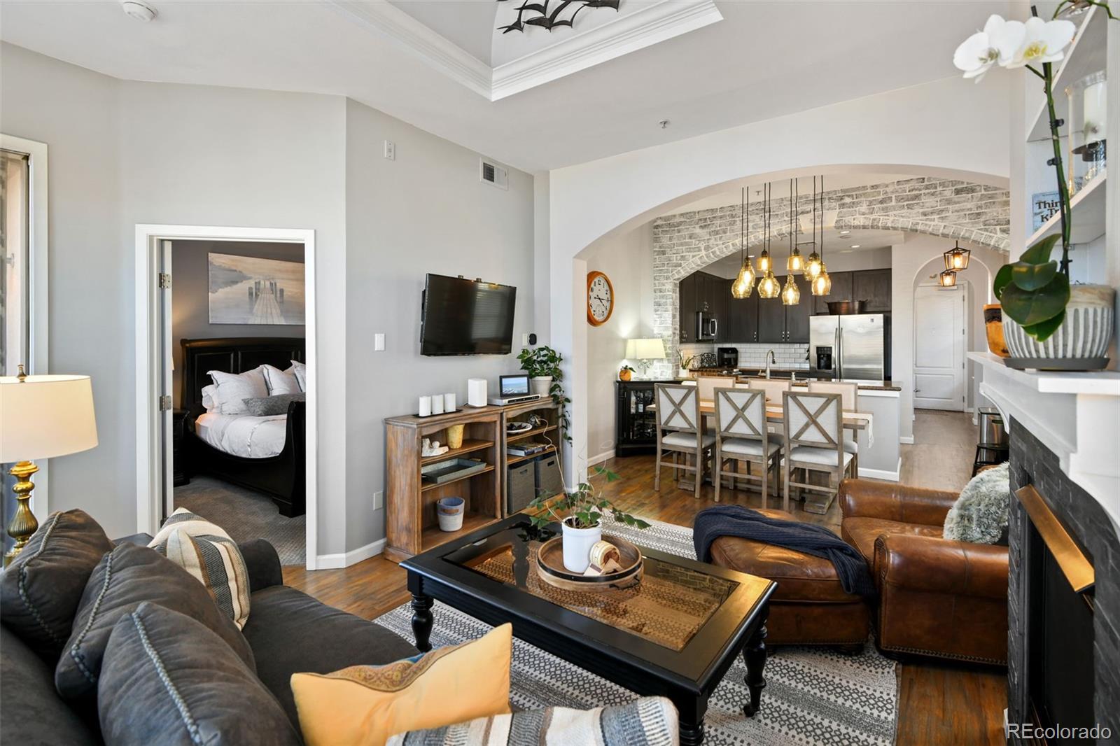 MLS Image #22 for 1489  steele street,denver, Colorado