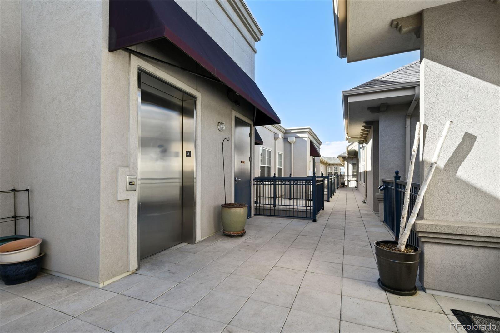 MLS Image #4 for 1489  steele street,denver, Colorado