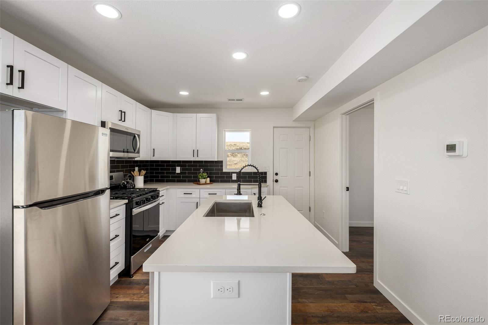 MLS Image #25 for 83  balearic lane,como, Colorado