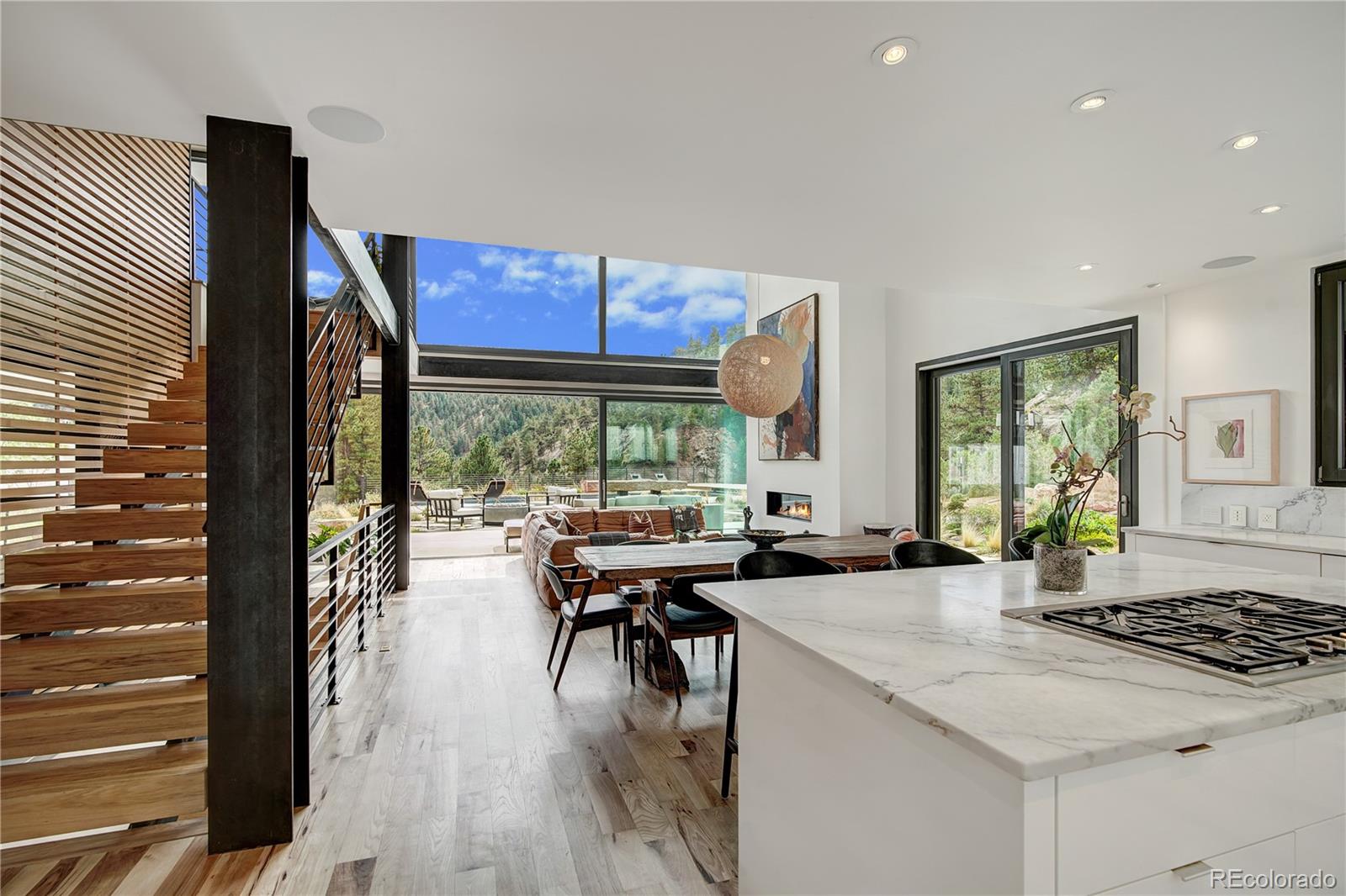 MLS Image #13 for 228  lion point,boulder, Colorado