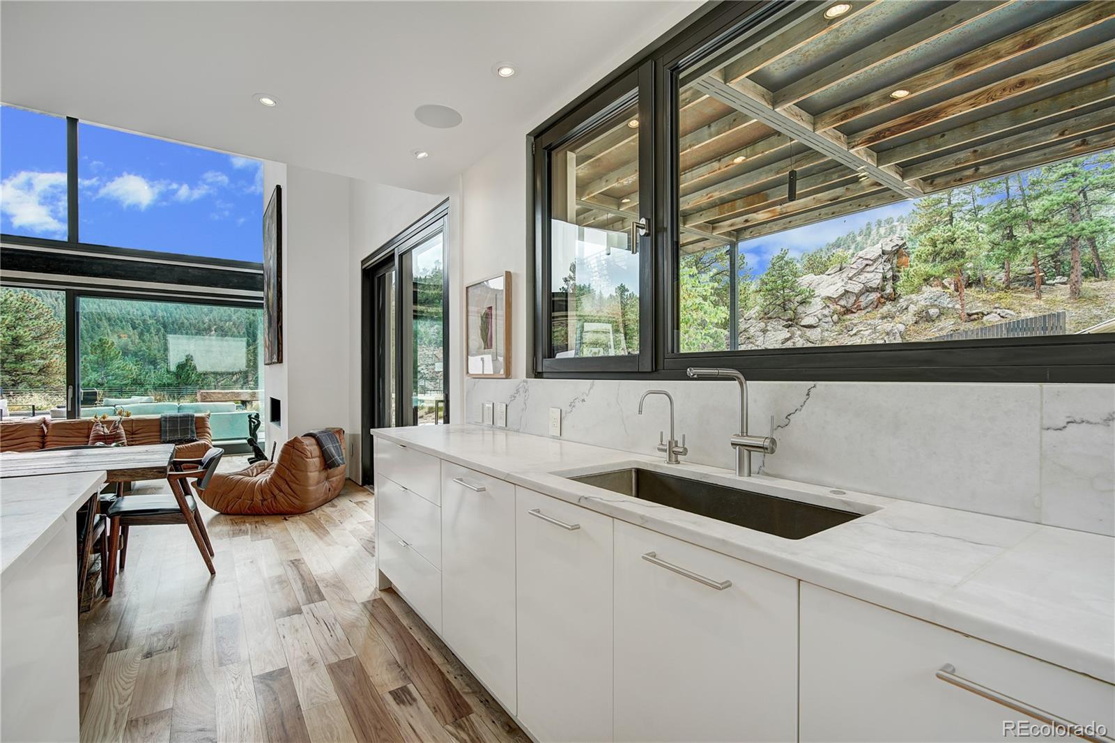 MLS Image #15 for 228  lion point,boulder, Colorado