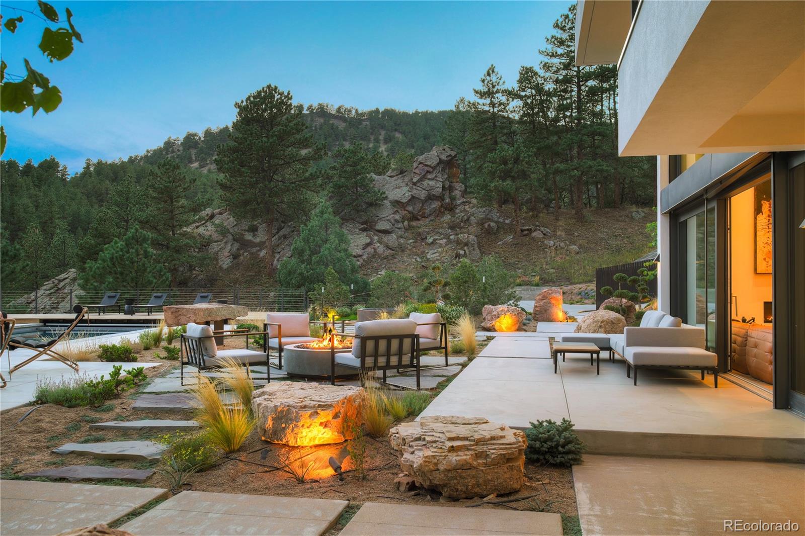 MLS Image #39 for 228  lion point,boulder, Colorado