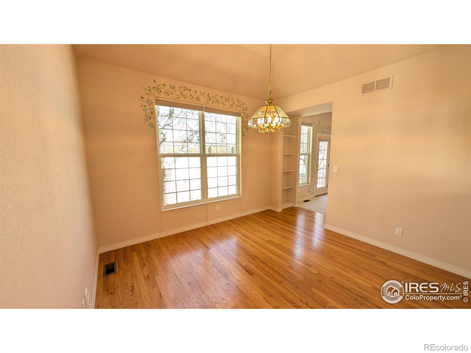 MLS Image #5 for 746  megan court,longmont, Colorado