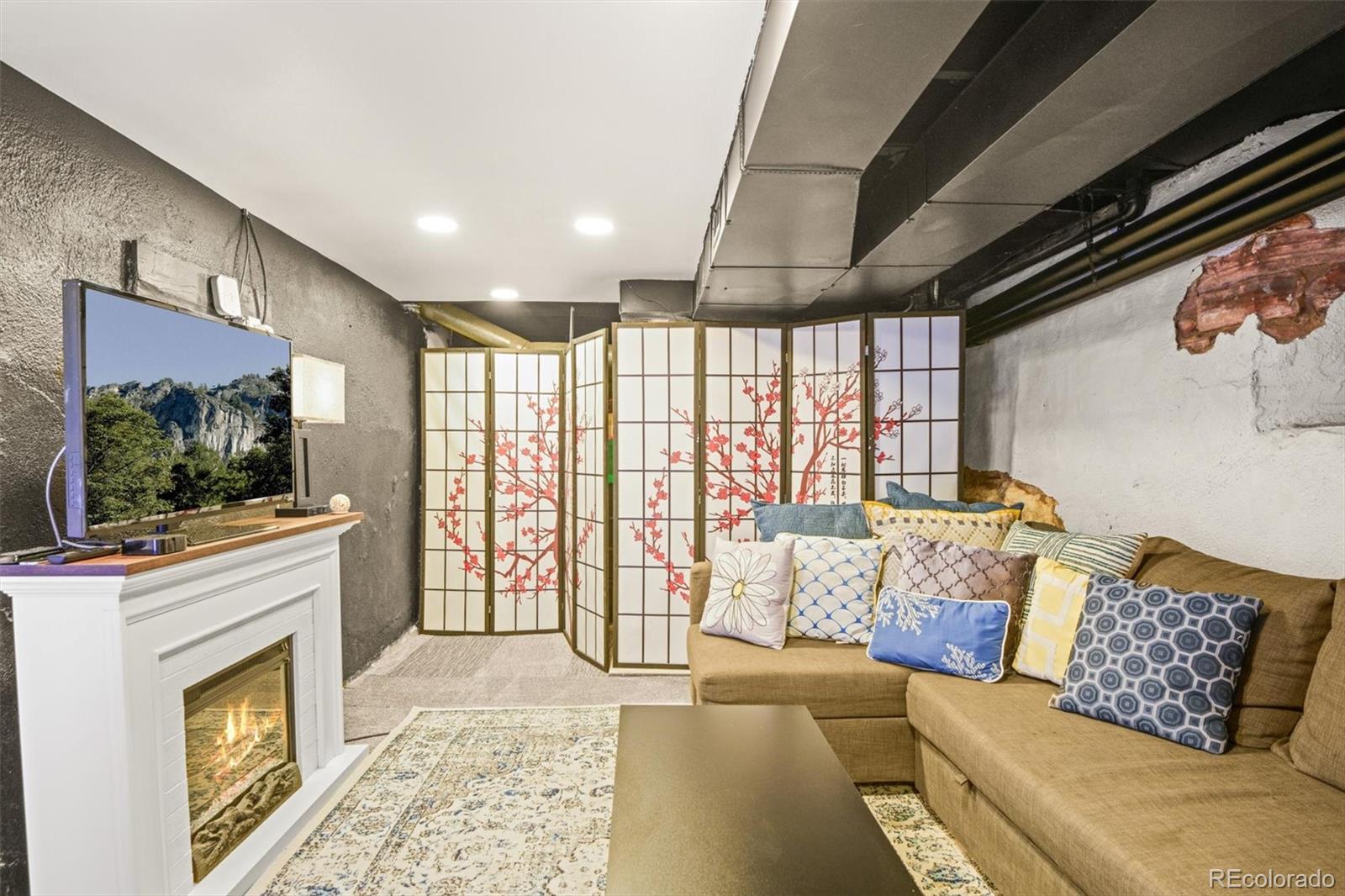 MLS Image #31 for 3811 n clay street,denver, Colorado