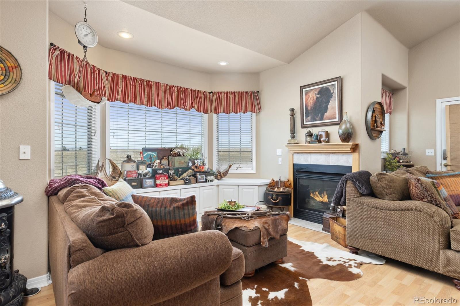 MLS Image #7 for 22990  county road 30 ,hudson, Colorado
